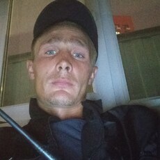 Веня, 27, Биробиджан