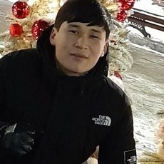 Борис, 23, Краснозаводск