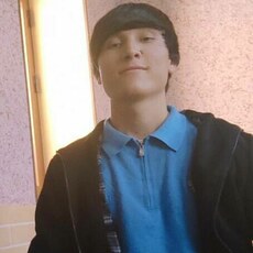 Юрий, 25, Краснодон