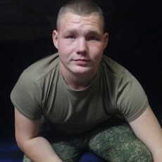 Радомир, 24, Ступино