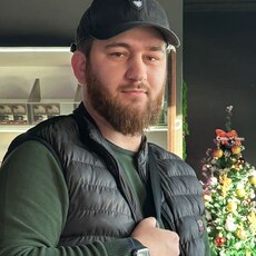 Альберт, 27, Глазов