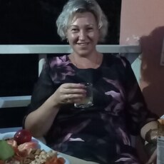 Снежана, 43, Нижнекамск