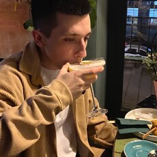 Арсений, 24, Киренск