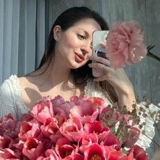Надя, 26, Среднеуральск