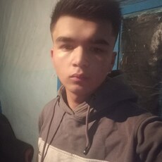 Сеня, 19, Северск (Томская область)