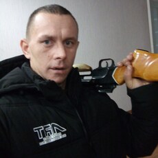 Максим, 33, Боготол