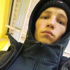 Роман, 23, Гусев