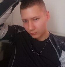 Тарас, 20, Екатеринбург