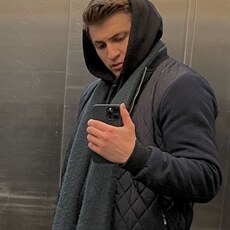 Евгений, 28, Елец