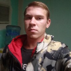 Георгий, 23, Брянка