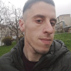 Матвей, 32, Мегион