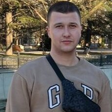 Донат, 26, Шиханы