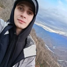 Валера, 26, Беслан