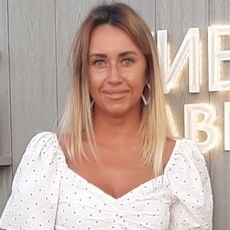 Рита, 33, Северск (ДНР)