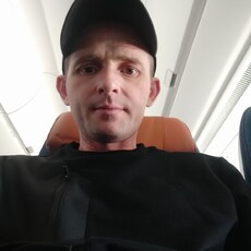 Гоша, 43, Луга