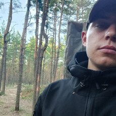 Эдуард, 22, Новозыбков