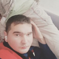 Григорий, 24, Калач