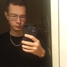 Игнат, 20, Новошахтинск