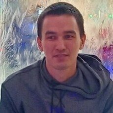 Евгений, 34, Болгар
