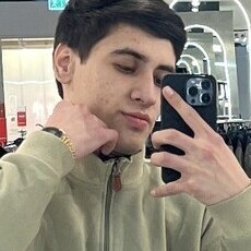 Павел, 21, Красноуфимск