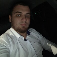 Кузьма, 26, Симферополь