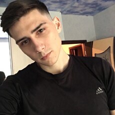 Трофим, 26, Нестеров