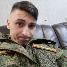 Лаврик, 23, Приволье