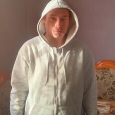 Павел, 32, Сковородино