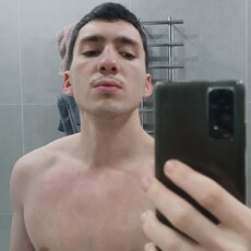 Евгений, 22, Сухиничи