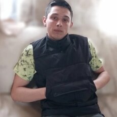 Георгий, 22, Бежецк