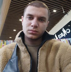Вениамин, 21, Суходольск