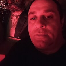 Яша, 44, Холмск