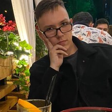 Мирослав, 24, Кировск (ЛНР)