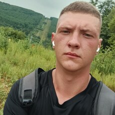 Валентин, 22, Суздаль