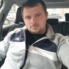 Павел, 33, Свирск