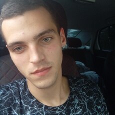 Сергей, 22, Сосновый Бор