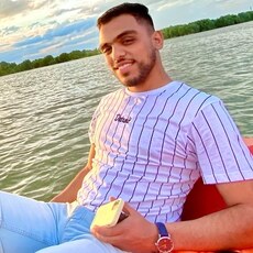 Исаак, 24, Новочебоксарск