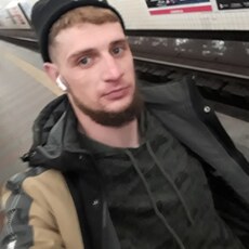Богдан, 29, Холмск