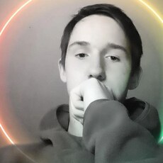 Павел, 20, Палласовка