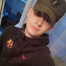 Тимур, 26, Боготол