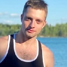 Лев, 26, Юрюзань