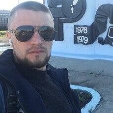 Валера, 32, Харовск
