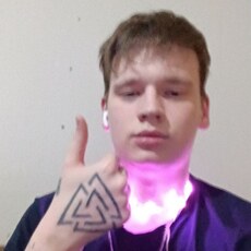 Адриан, 22, Ангарск