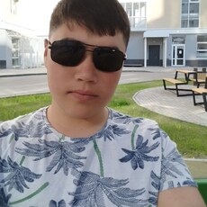 Михаил, 20, Владивосток