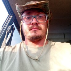 Яша, 36, Углич