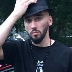 Юлиан, 24, Новый Уренгой