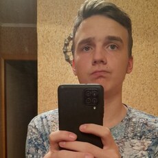 Родя, 20, Светлодарск