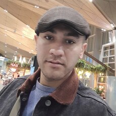 Анатолий, 31, Выборг