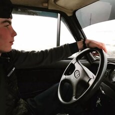 Давид, 22, Москва