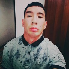 Харитон, 28, Крымск